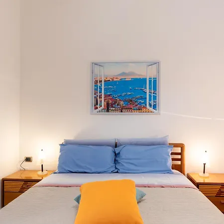 Apartment Am - Tra Il Centro E La Stazione Naples