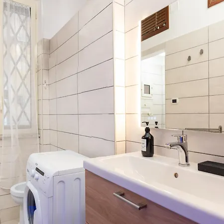 Apartment Am - Tra Il Centro E La Stazione